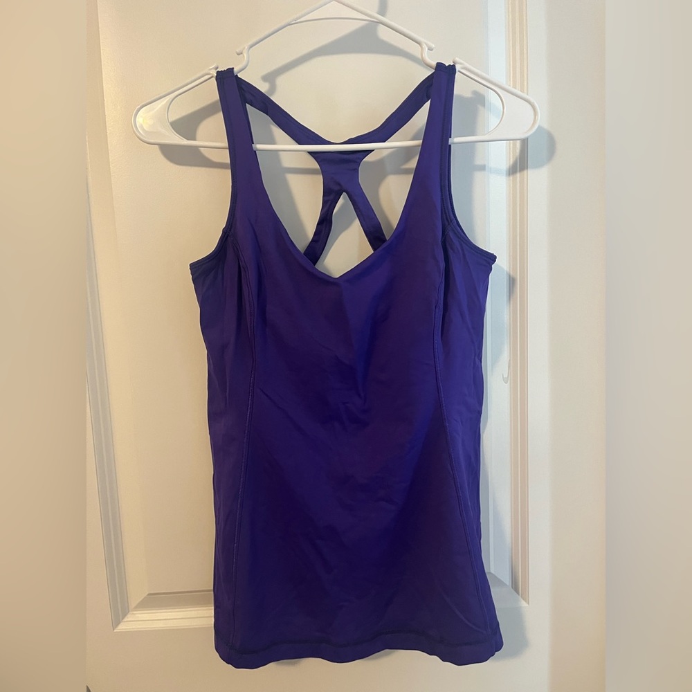 Lululemon work out top size 8